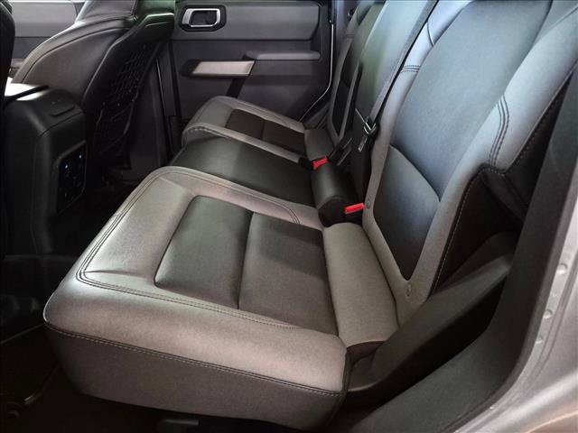 Used 2023 Ford Bronco Black Diamond w/ Sasquatch Package AWD/4WD image 17