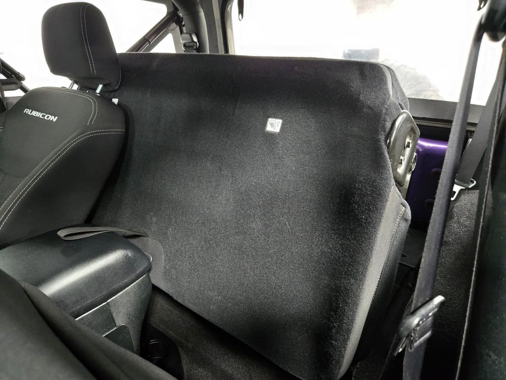 Used 2018 Jeep Wrangler Rubicon w/ Power Convenience Group AWD/4WD image 27