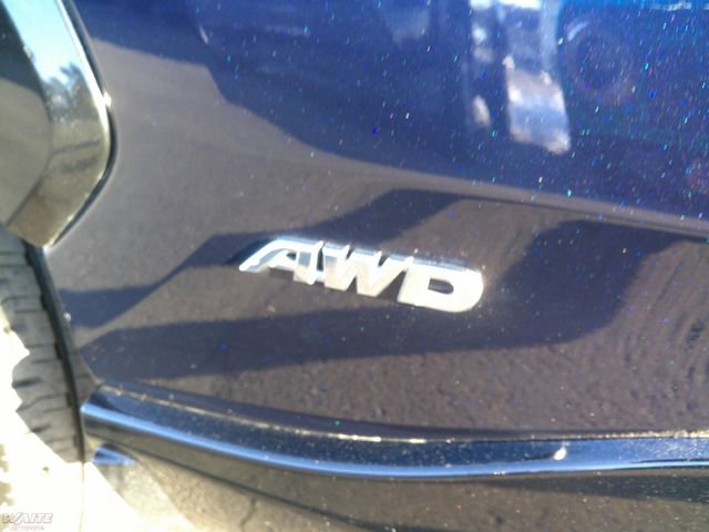 Used 2023 Toyota RAV4 SE w/ Weather & Moonroof Package image 9