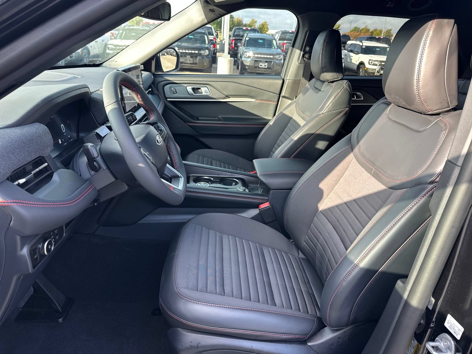 New 2026 Ford Explorer ST-Line w/ Premium Package RWD image 9