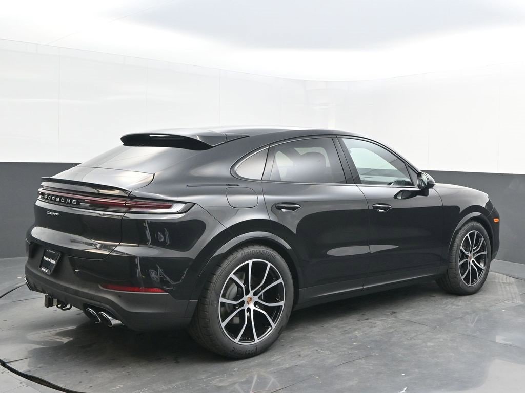 New 2026 Porsche Cayenne Coupe image 9