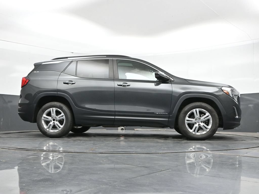 Used 2021 GMC Terrain SLE w/ Driver Convenience Package AWD/4WD image 37