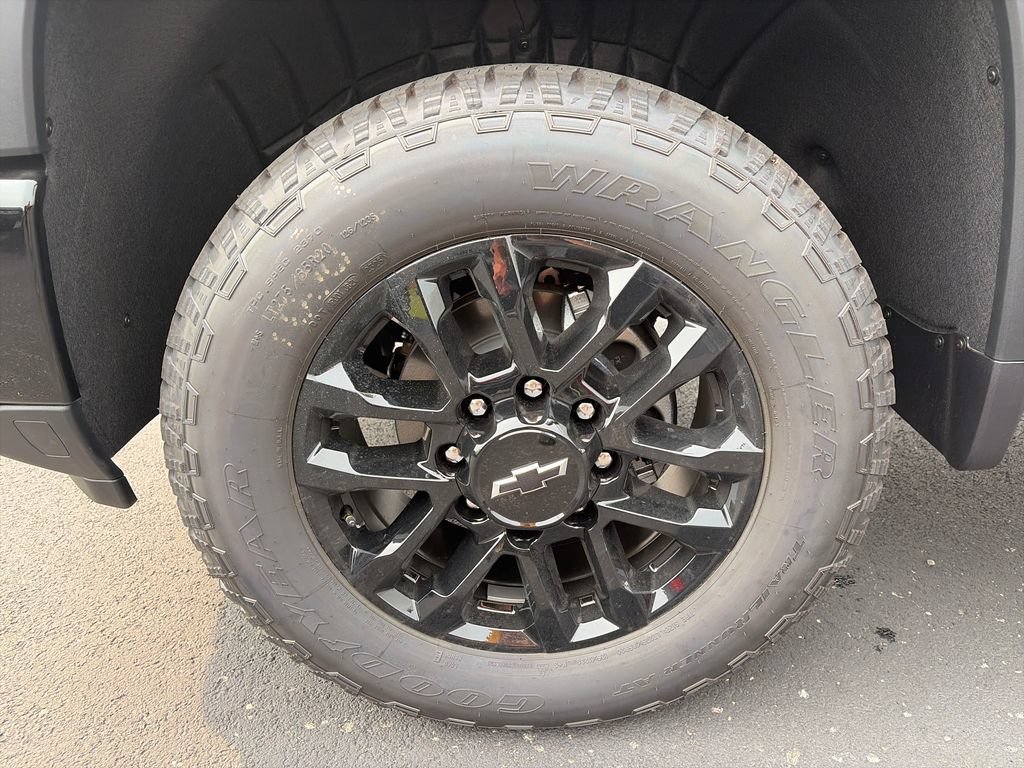 New 2026 Chevrolet Silverado 2500 Custom w/ Custom Value Package AWD/4WD image 24