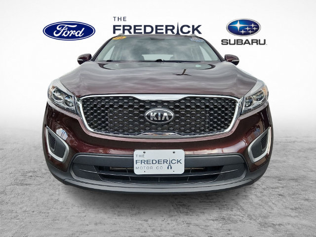 Used 2016 Kia Sorento AWD w/ LX Convenience Package image 2