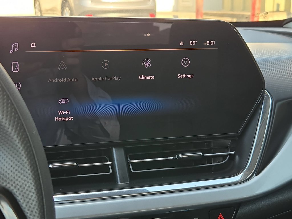 Used 2026 Chevrolet Trax LT FWD image 17