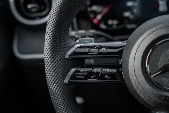 New 2026 Mercedes-Benz GLC 300 4MATIC image 25