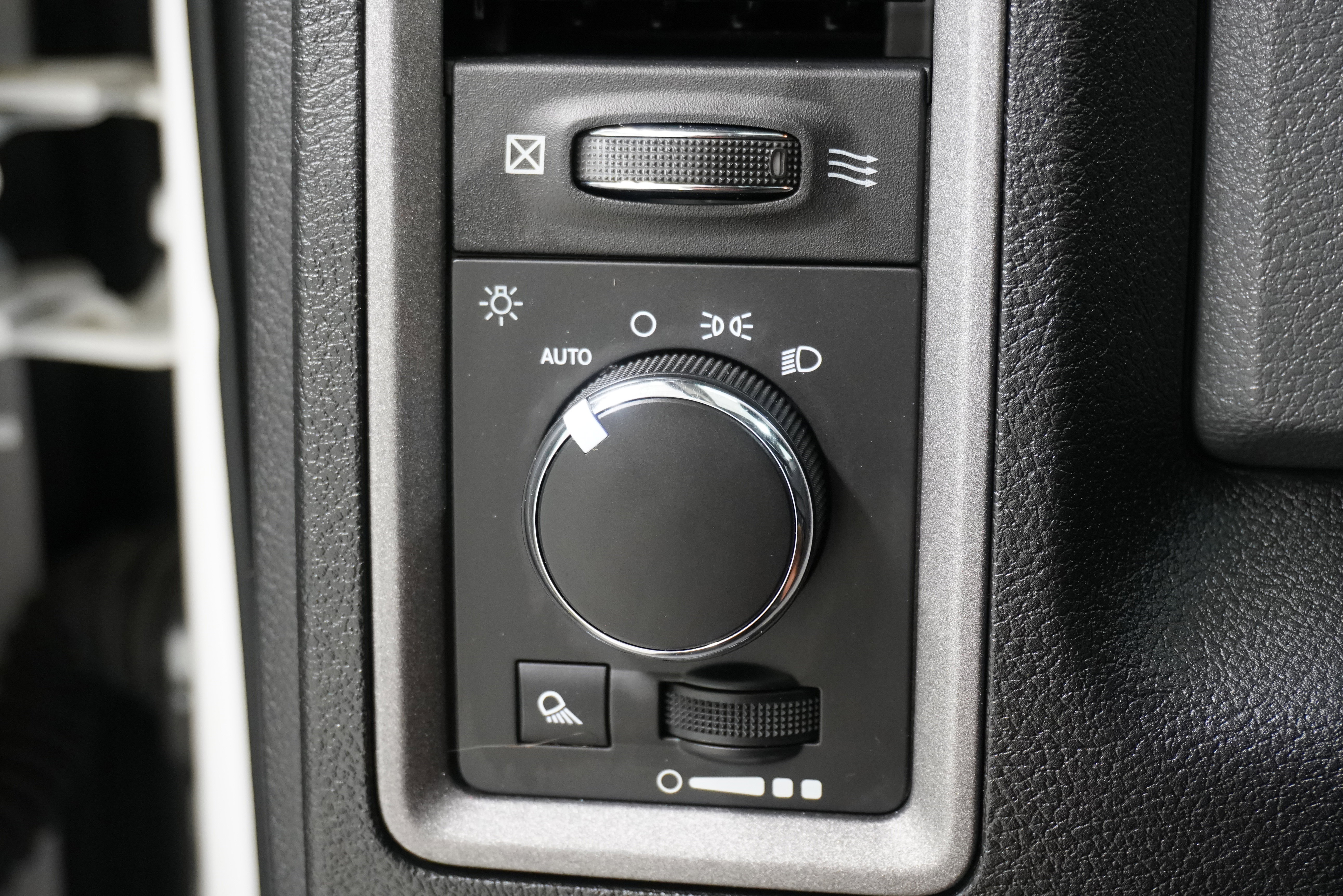 Used 2017 RAM 1500 Tradesman w/ Popular Equipment Group image 18