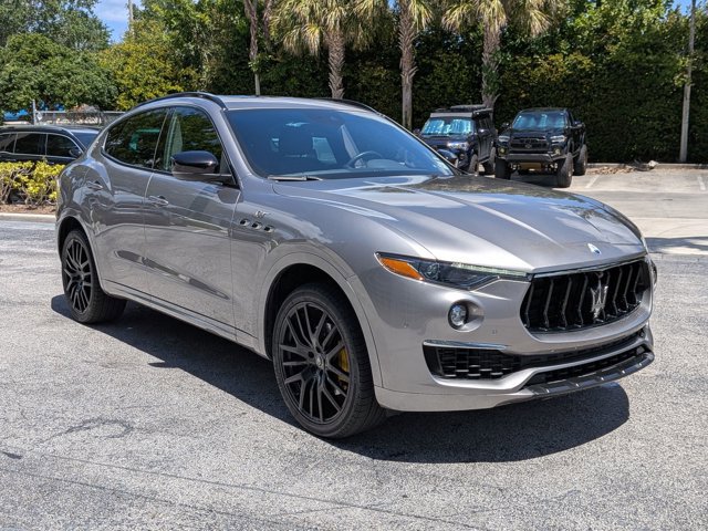 Used 2022 Maserati Levante GT image 3