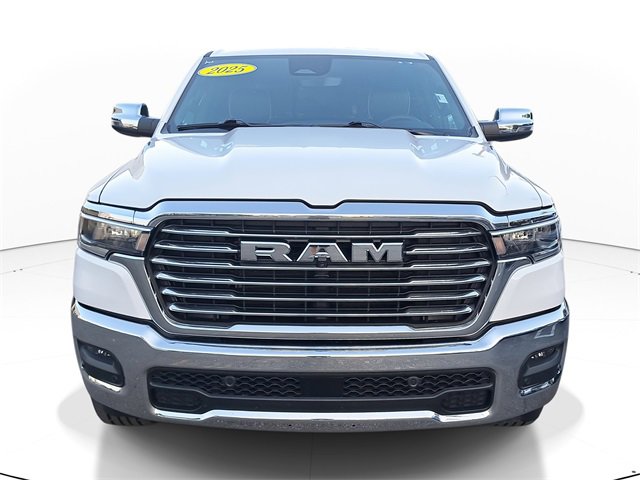 Used 2025 RAM 1500 Laramie video 2