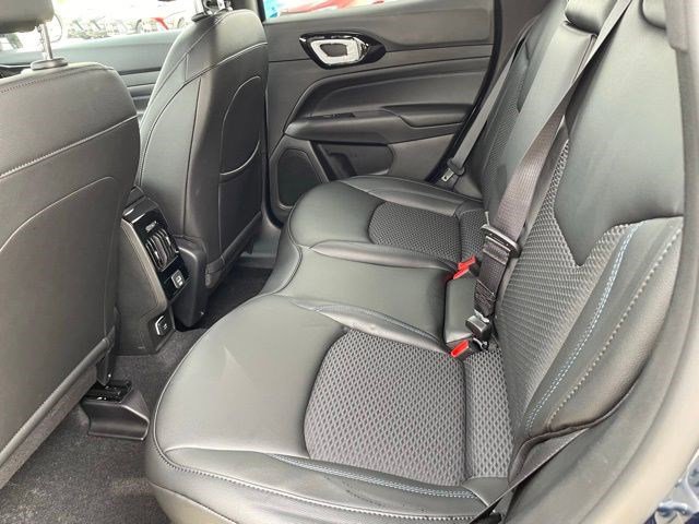New 2026 Jeep Compass Latitude AWD/4WD image 11