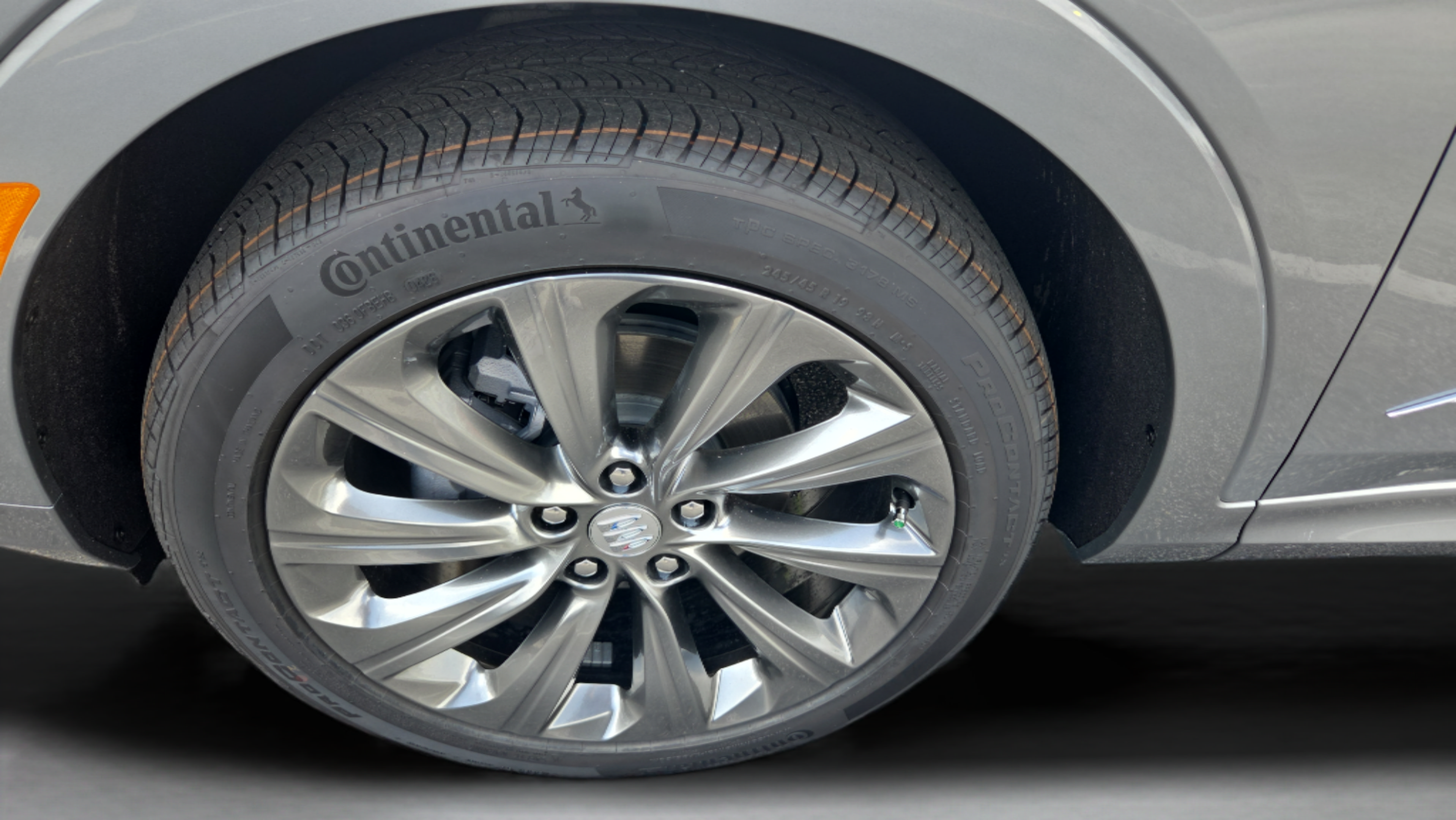 New 2026 Buick Envista Avenir FWD image 28