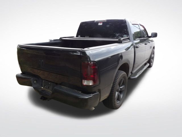 Used 2018 RAM 1500 Express w/ Black Ram 1500 Express Group RWD image 14