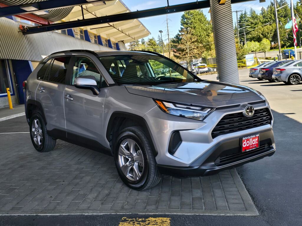 Used 2024 Toyota RAV4 XLE w/ Convenience Package AWD/4WD image 3