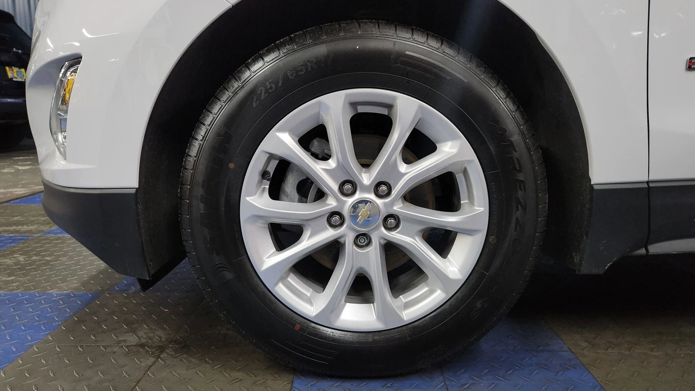 Used 2019 Chevrolet Equinox LS image 58