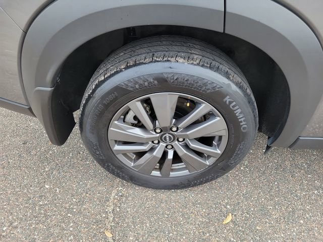 Used 2024 Nissan Pathfinder S AWD/4WD image 7