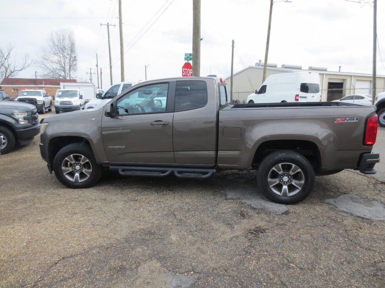 Used 2016 Chevrolet Colorado Z71 image 1