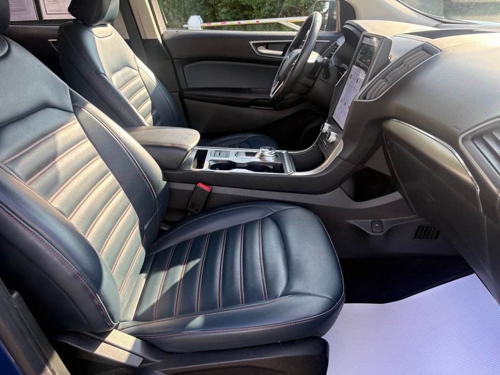 Used 2022 Ford Edge SEL w/ Sport Appearance Package AWD/4WD image 28