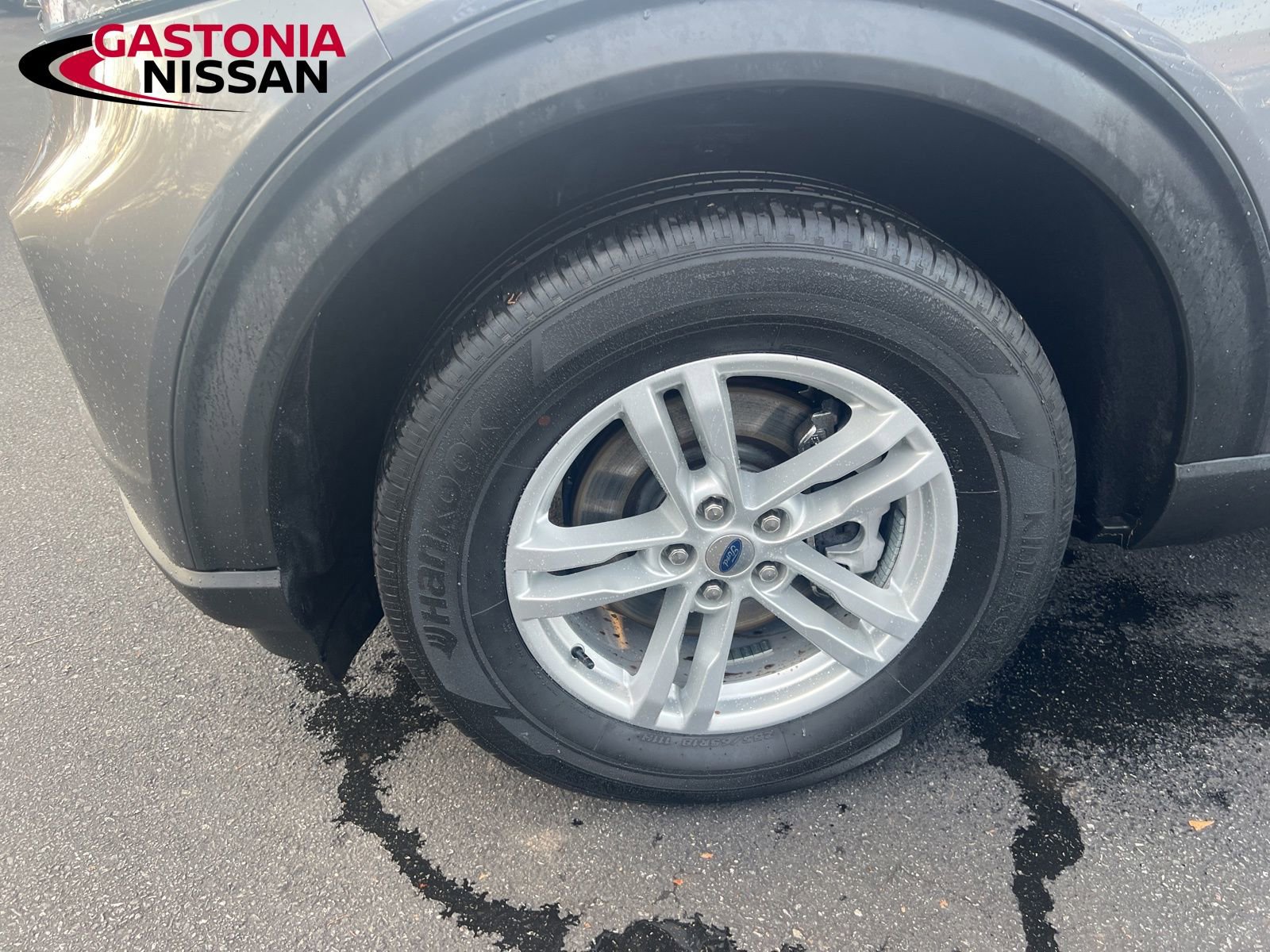 Used 2022 Ford Explorer XLT image 9