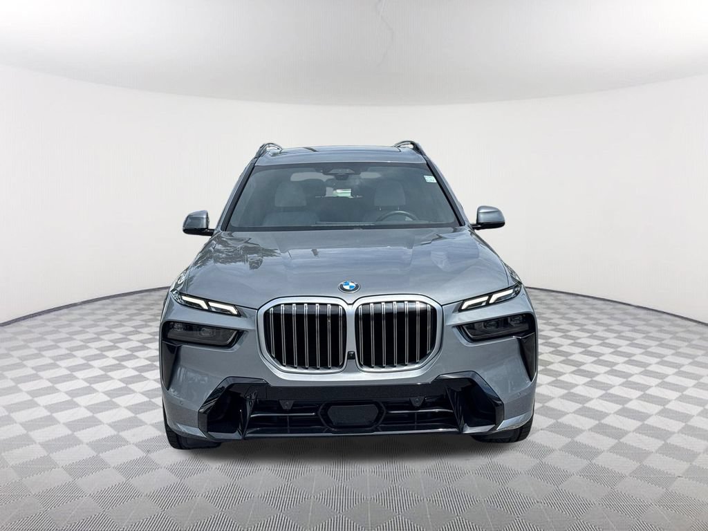 Used 2023 BMW X7 xDrive40i w/ M Sport Package AWD/4WD video 2