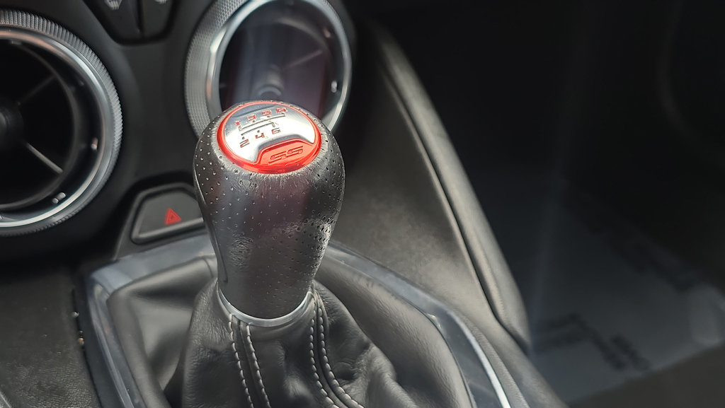 Used 2023 Chevrolet Camaro SS RWD image 20