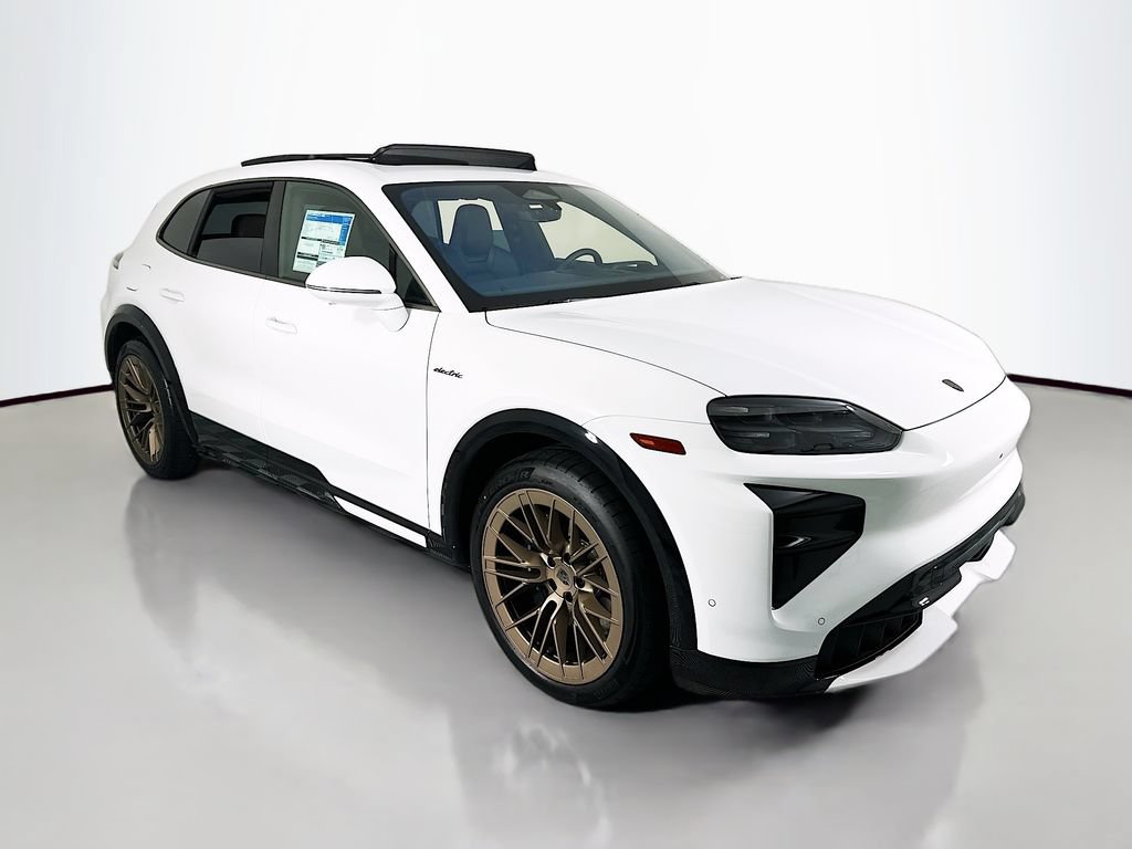 New 2026 Porsche Cayenne Turbo AWD/4WD image 7
