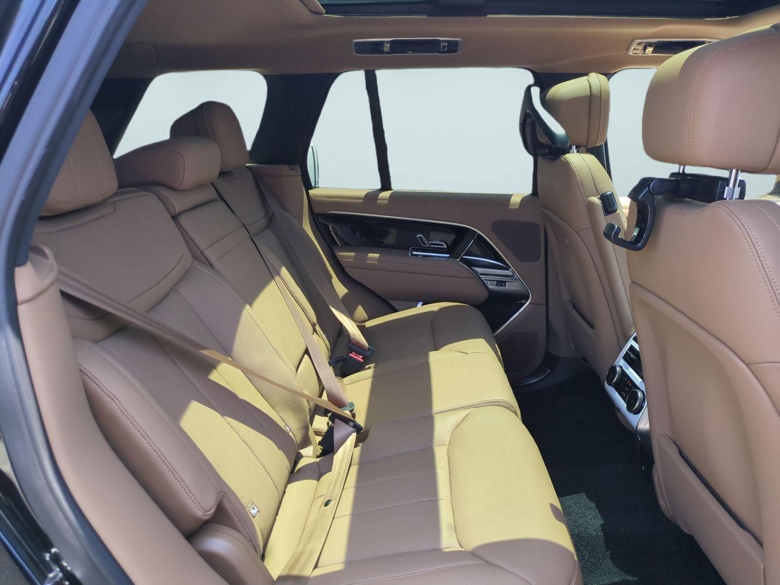 New 2026 Land Rover Range Rover SE AWD/4WD image 28