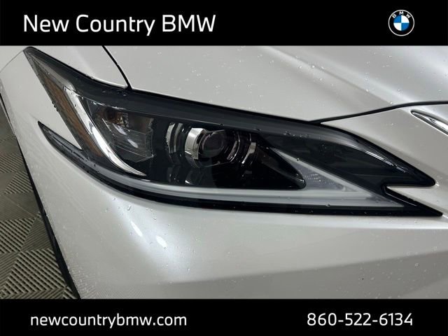 Used 2023 Lexus ES 300h w/ Premium Package FWD image 26