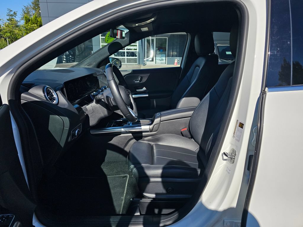Used 2025 Mercedes-Benz GLA 250 image 17