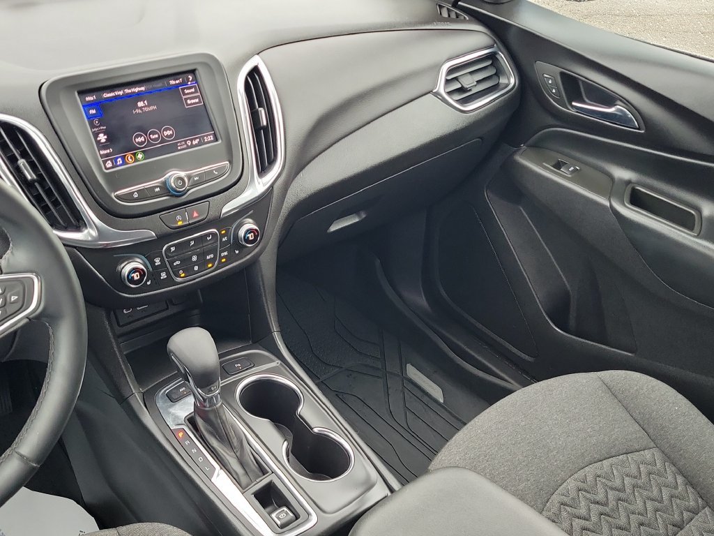 Used 2024 Chevrolet Equinox LT w/ LPO, Floor Liner Package AWD/4WD image 33