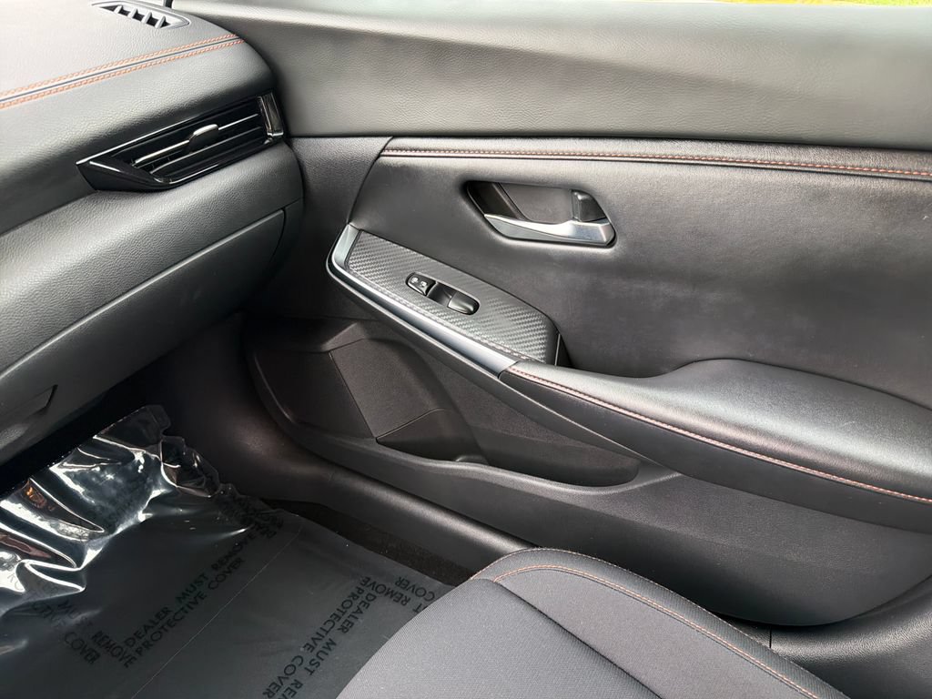 Used 2023 Nissan Sentra SR w/ Trunk Package FWD image 29