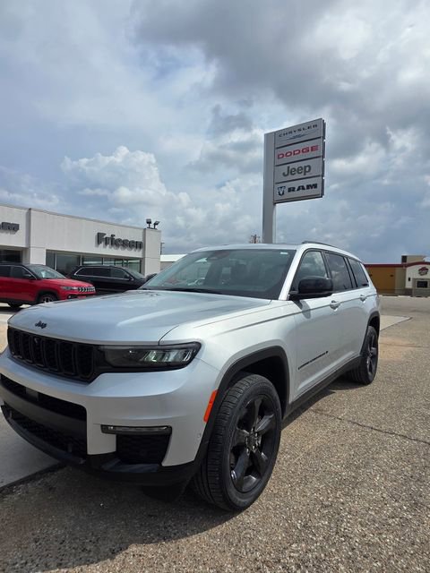 Used 2022 Jeep Grand Cherokee L Limited w/ Luxury Tech Group II AWD/4WD image 1