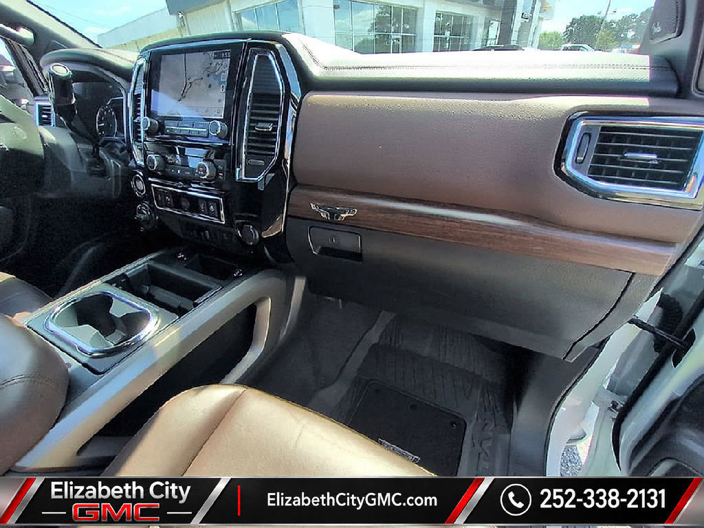 Used 2022 Nissan Titan Platinum Reserve w/ Moonroof Package AWD/4WD image 26