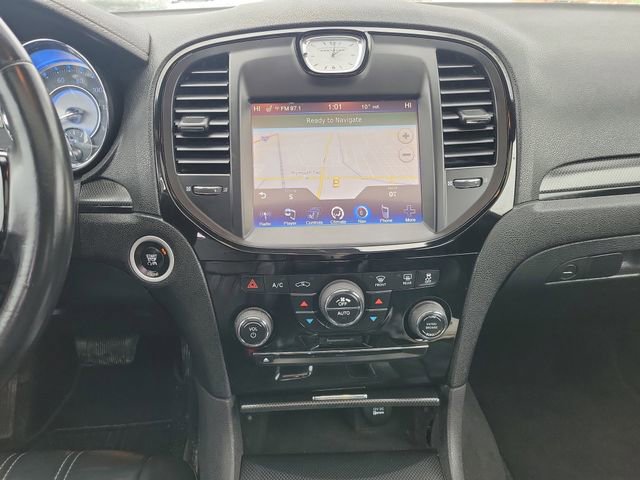 Used 2014 Chrysler 300 S image 30