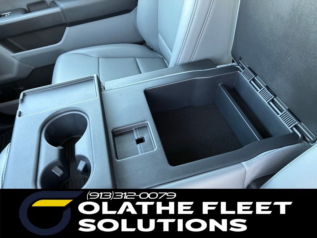 New 2026 Ford F550 4x4 Crew Cab image 15