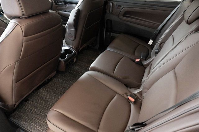 New 2026 Honda Odyssey Touring image 21
