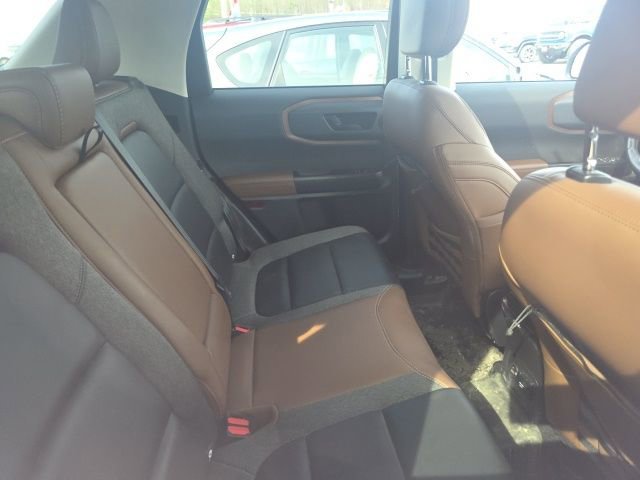 Used 2023 Ford Bronco Sport Outer Banks w/ Tech Package image 5