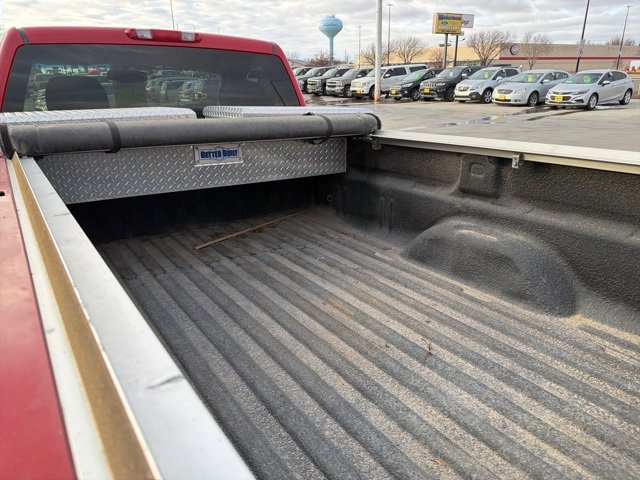 Used 2008 Chevrolet Silverado 1500 LT w/ Suspension Package, Off-Road image 9