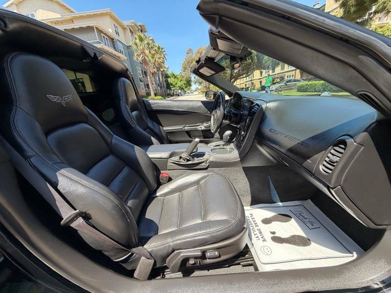 Used 2009 Chevrolet Corvette Coupe w/ Preferred Equipment Group RWD image 50
