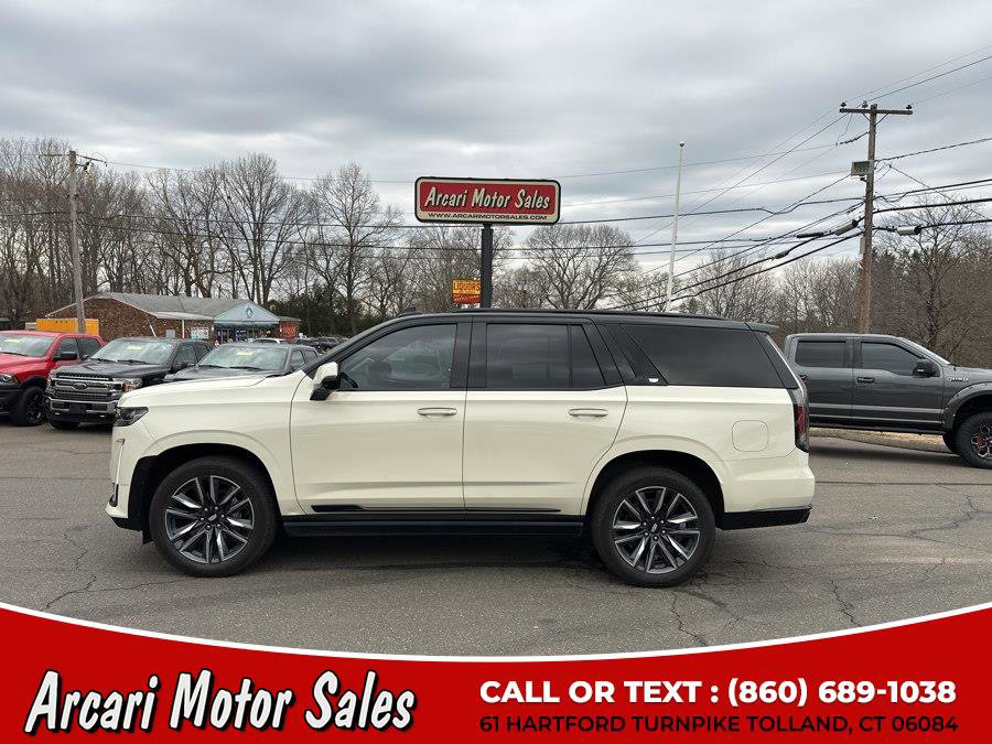 Used 2022 Cadillac Escalade Sport Platinum image 2