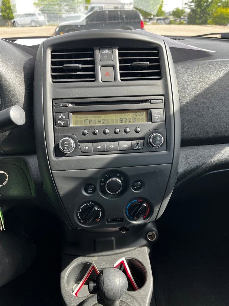 Used 2017 Nissan Versa S Plus FWD image 17