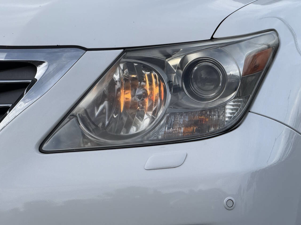 Used 2009 Lexus LX 570 4WD image 28