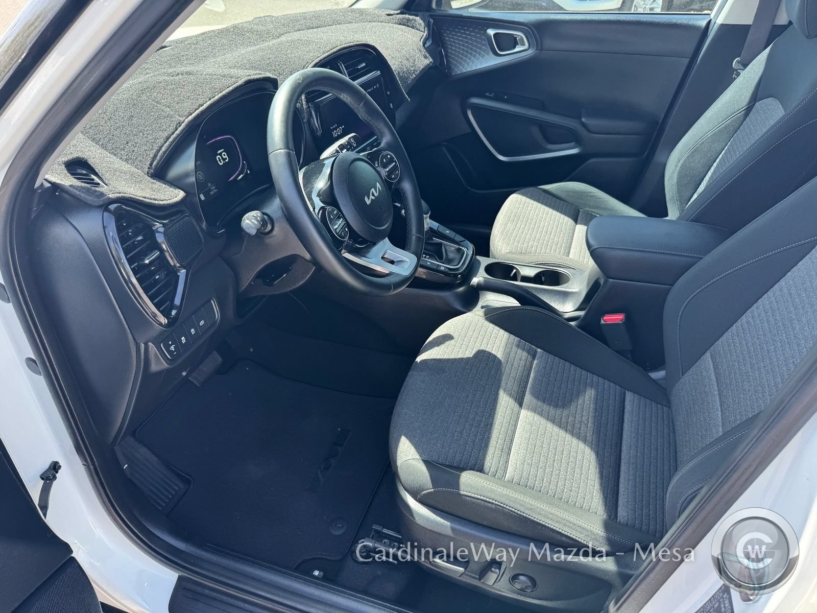 Used 2023 Kia Soul EX FWD image 11
