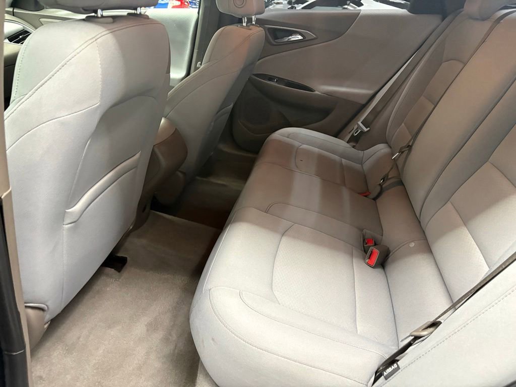 Used 2019 Chevrolet Malibu LS FWD image 26