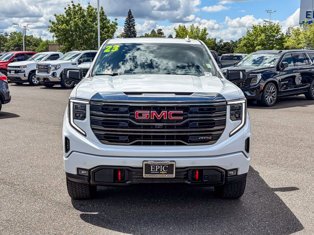 Used 2023 GMC Sierra 1500 AT4 w/ Technology Package AWD/4WD image 6
