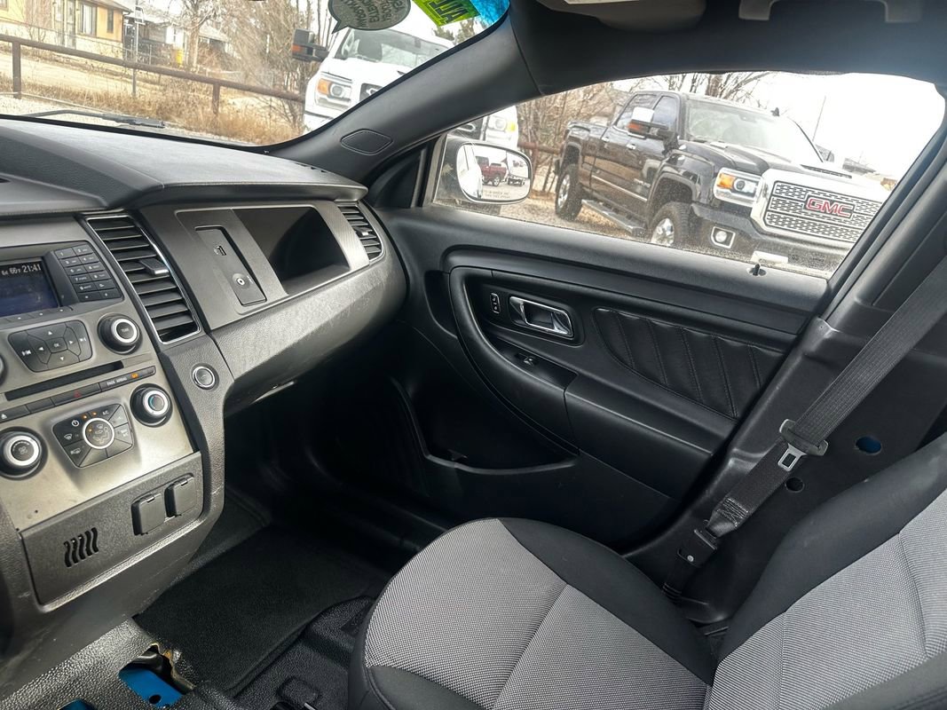 Used 2014 Ford Taurus Police Interceptor AWD image 32