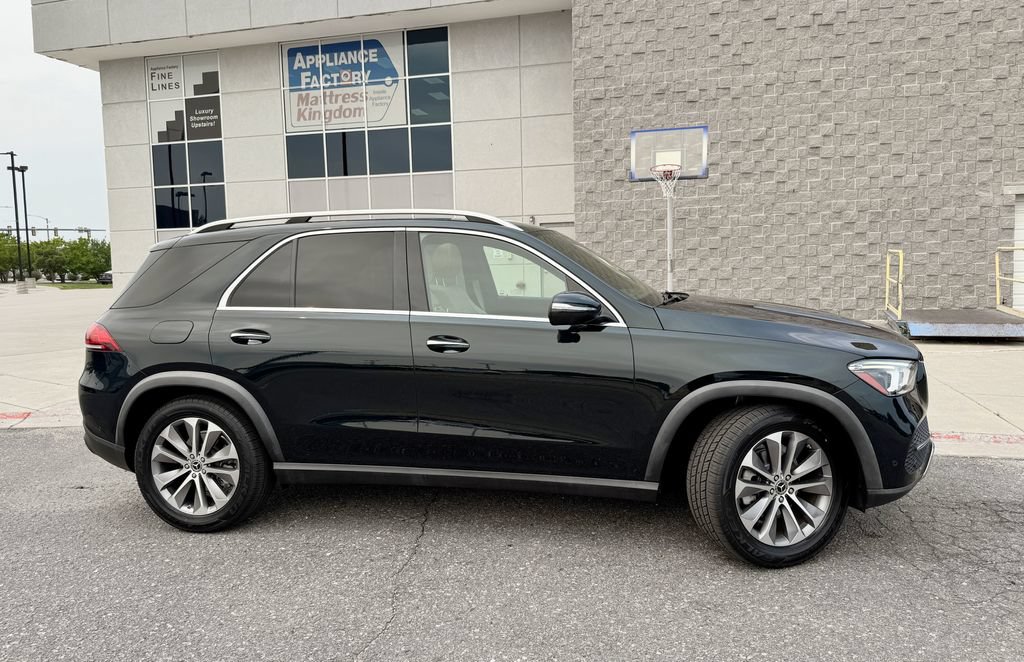 Used 2023 Mercedes-Benz GLE 350 w/ Premium Package image 5