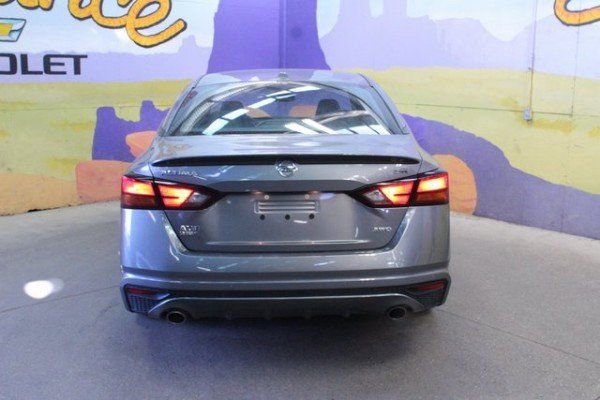 Used 2021 Nissan Altima 2.5 SR image 4