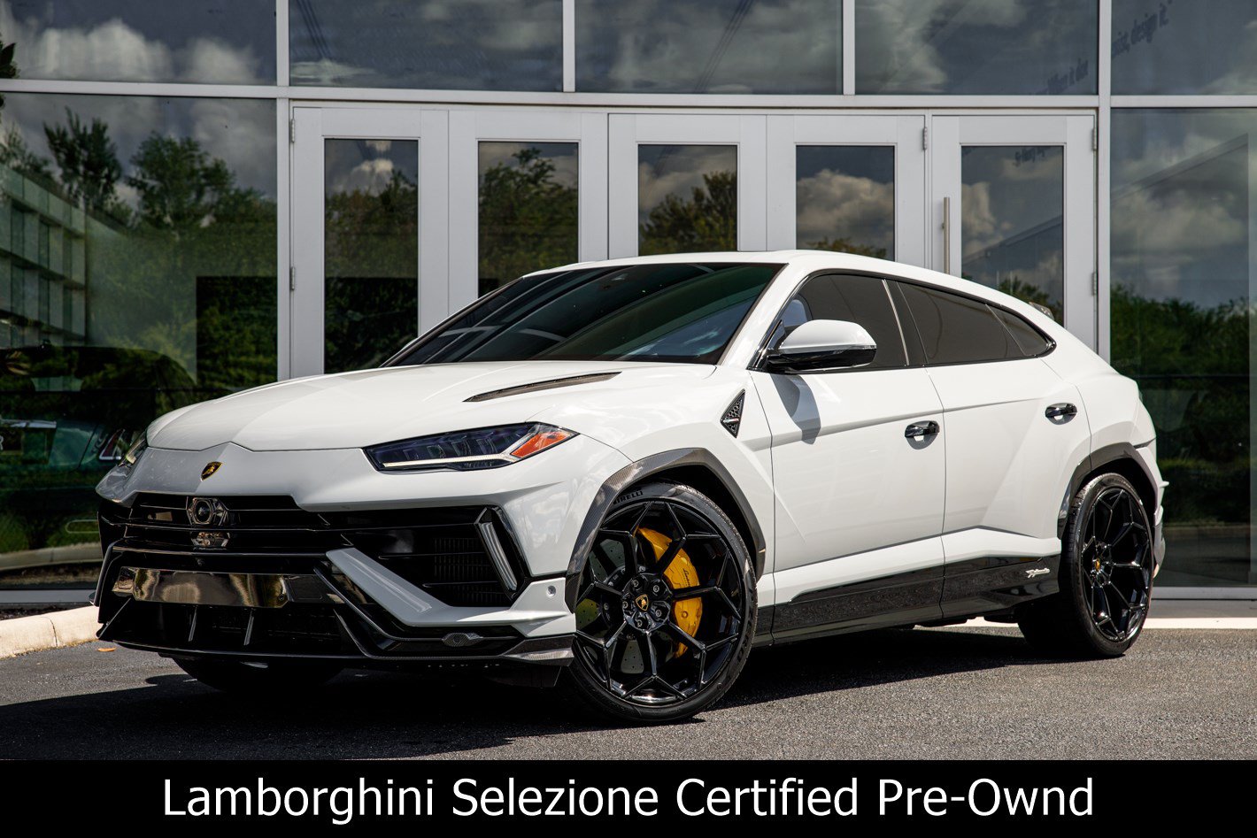 Used 2024 Lamborghini Urus Performante