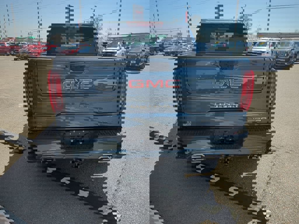 New 2026 GMC Sierra 1500 Denali image 4