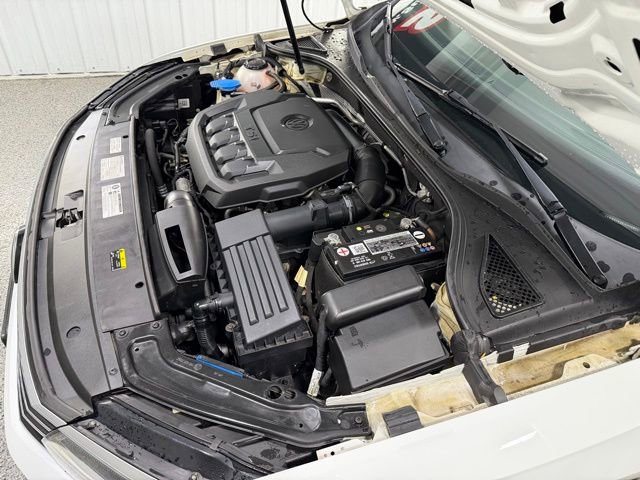 Used 2018 Volkswagen Passat 2.0T SE FWD image 27
